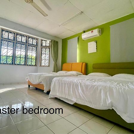 Low Season Promotion! 4B12B Max 19 Pax Party House Ipoh Exterior foto