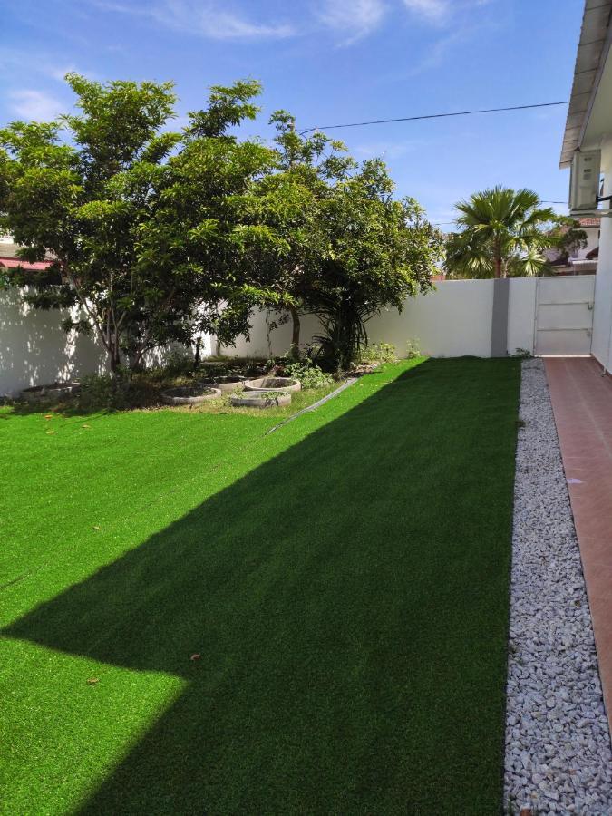 Low Season Promotion! 4B12B Max 19 Pax Party House Ipoh Exterior foto